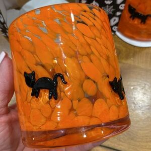 NWT.  Set of 2, 15.9oz., glasses.